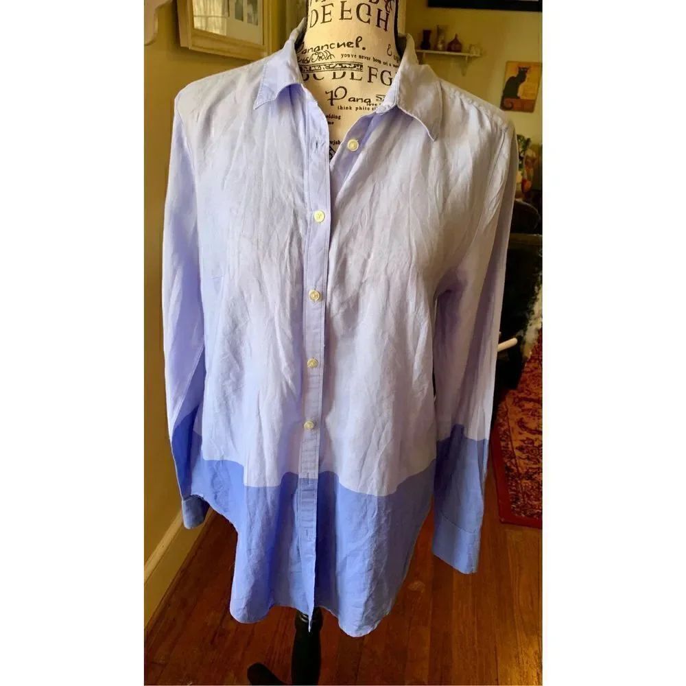 Gap Blue color blocked softened shirt